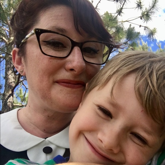 Meet your Posher, Jamila - Picture 1 of 1